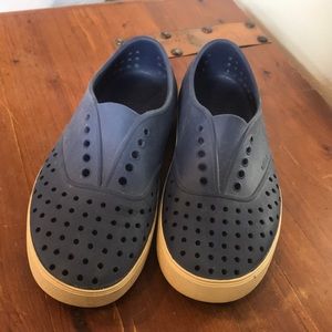 Womens Navy Native Jefferson Shoes - Size 9